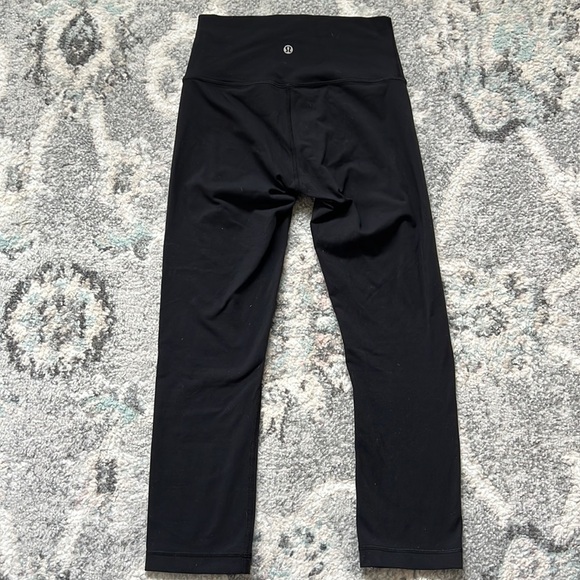 Lululemon Wunder Under Crop 21" - Picture 6 of 8
